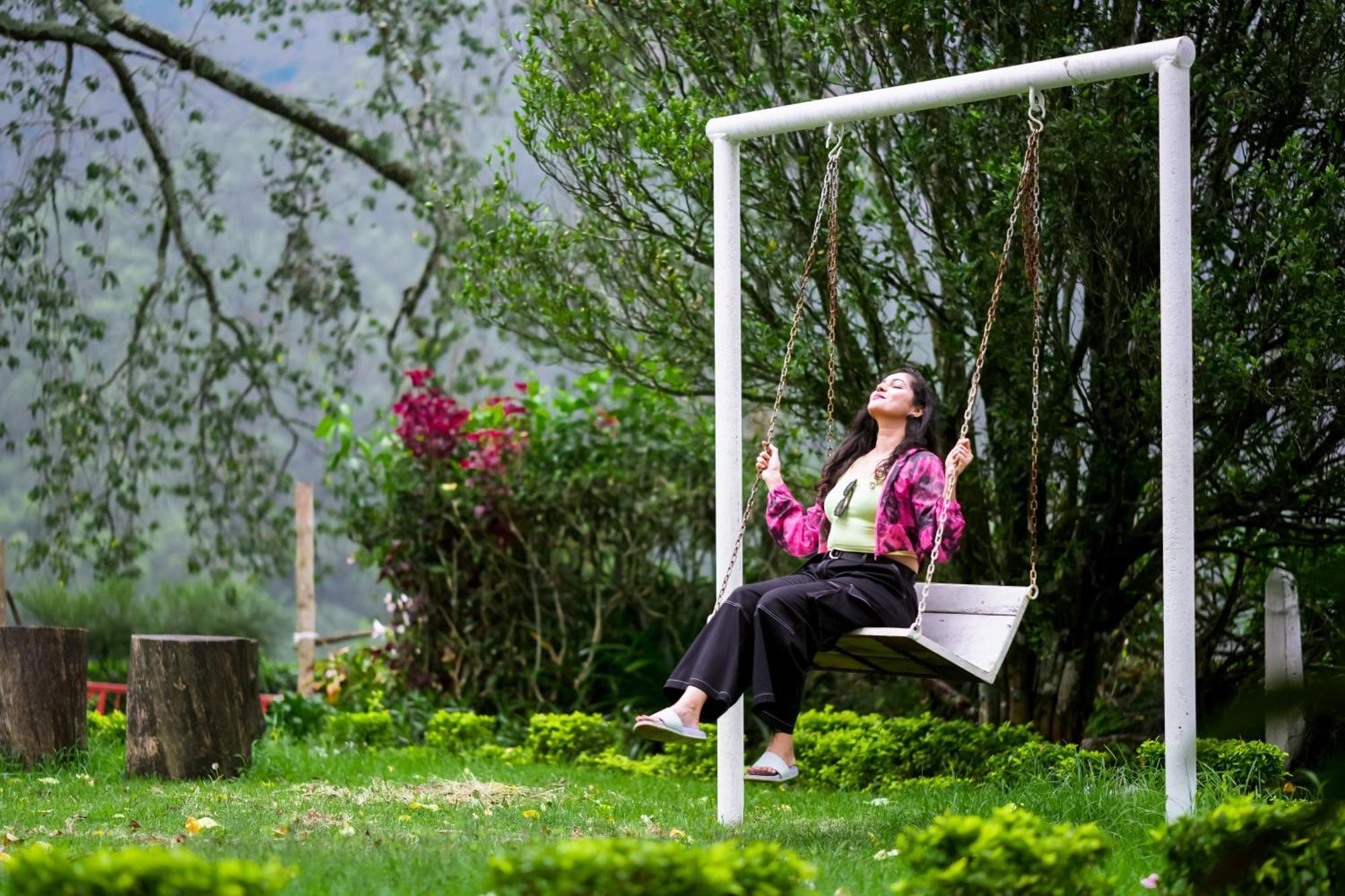 Arivikad Tea Bungalow Munnar By Voye Homes Suryanelli Ngoại thất bức ảnh